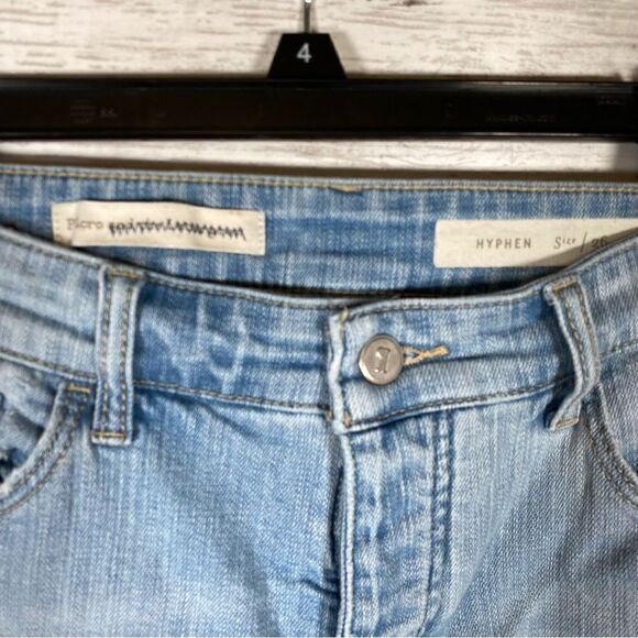 Pilcro and the Letterpress Anthro Hyphen Cropped Patch Distressed Jeans SZ 26 - Picture 3 of 9